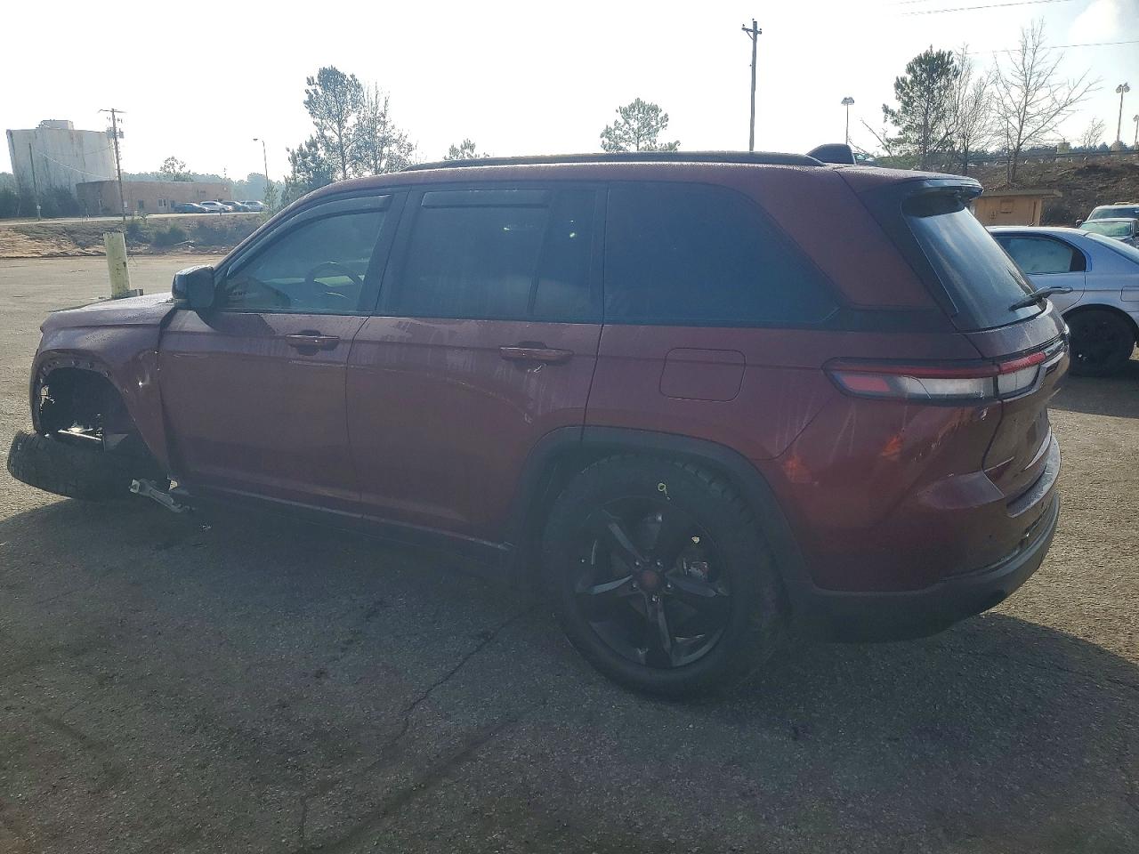 2023 JEEP GRAND CHEROKEE photo 2