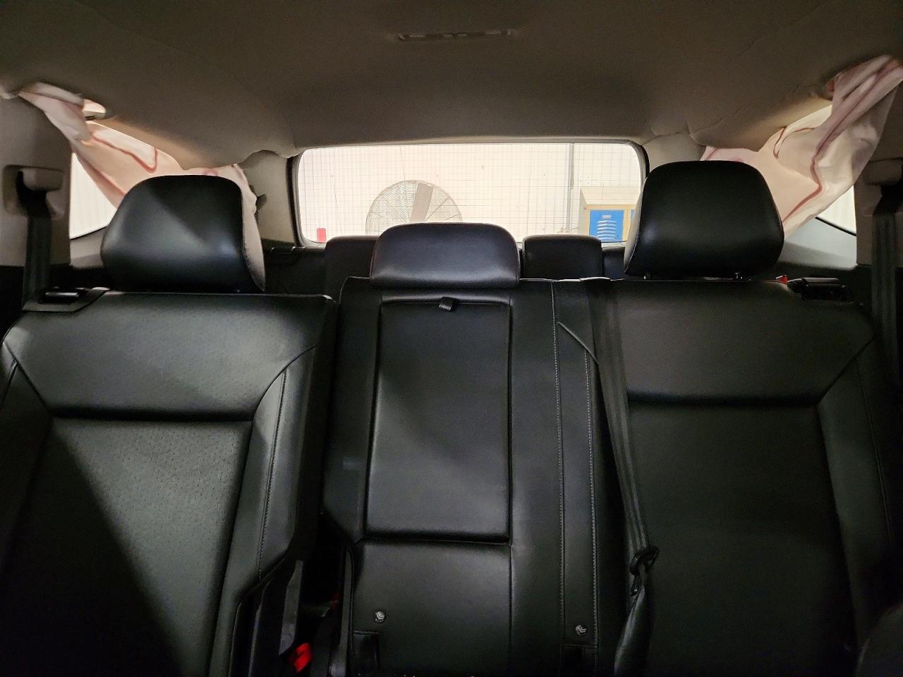 2018 VOLKSWAGEN ATLAS SE photo 10