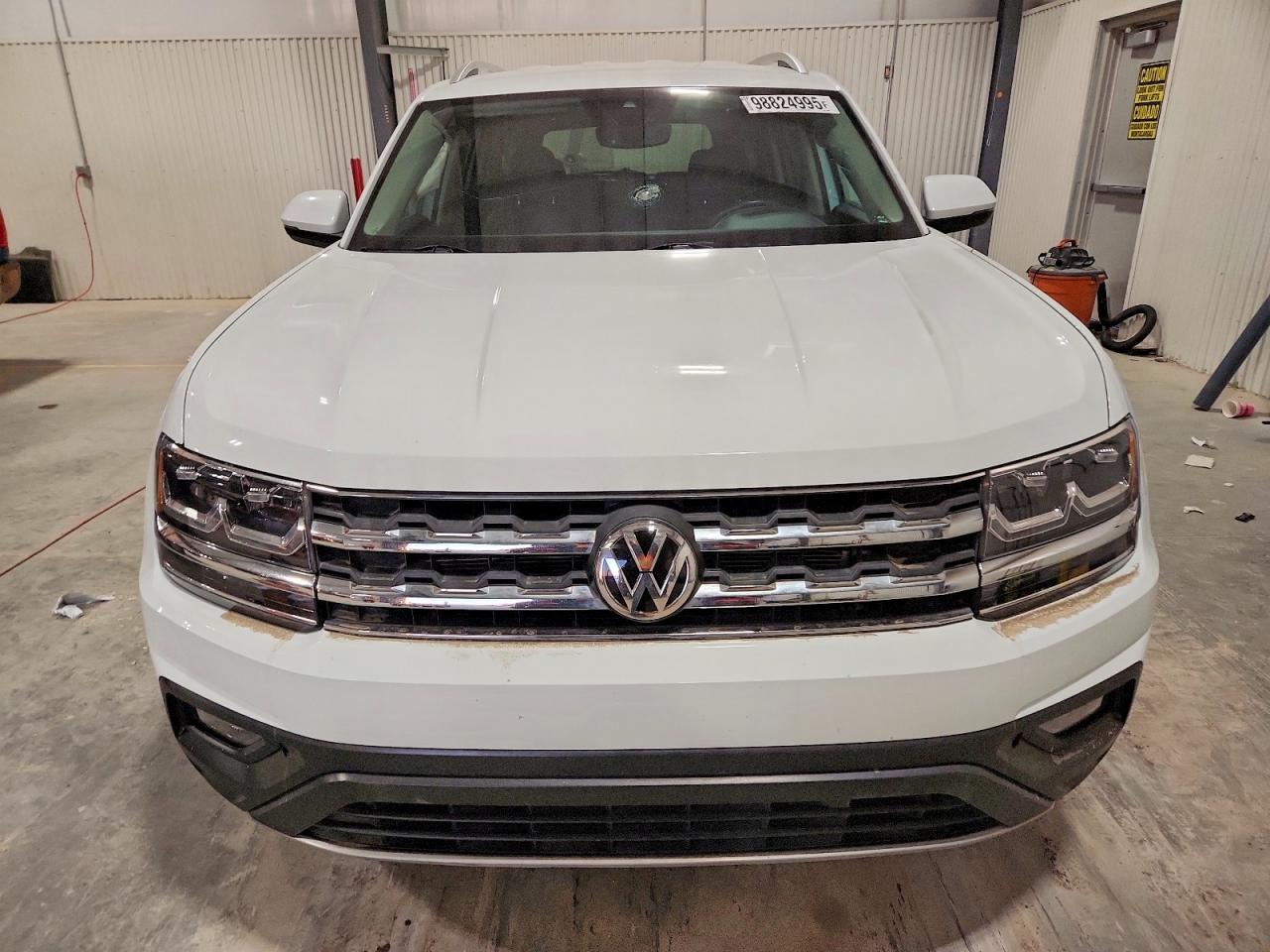 2018 VOLKSWAGEN ATLAS SE photo 5
