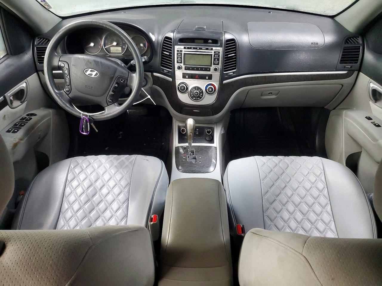 2009 HYUNDAI SANTA FE GLS photo 8