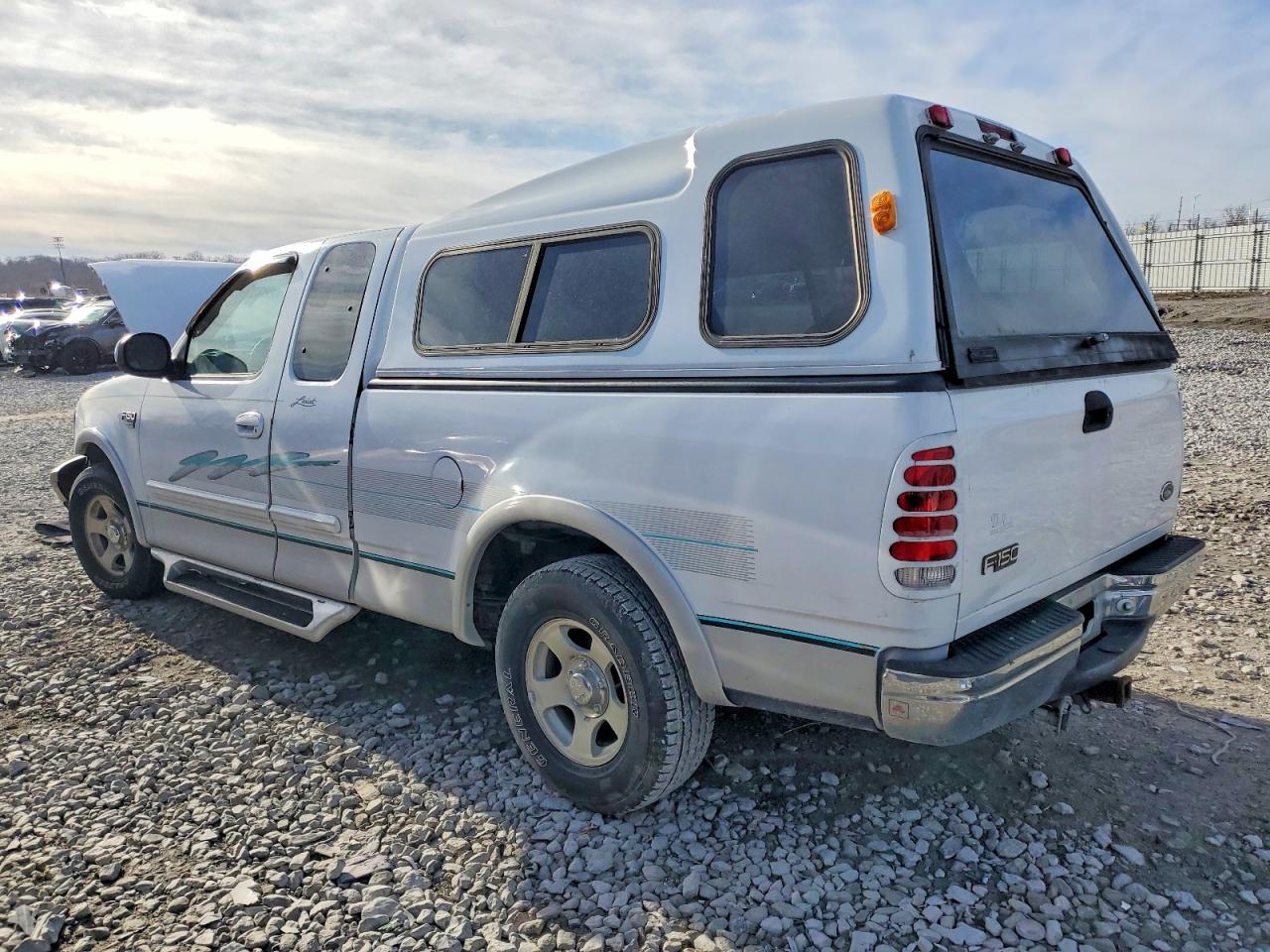 1999 FORD F150 photo 2