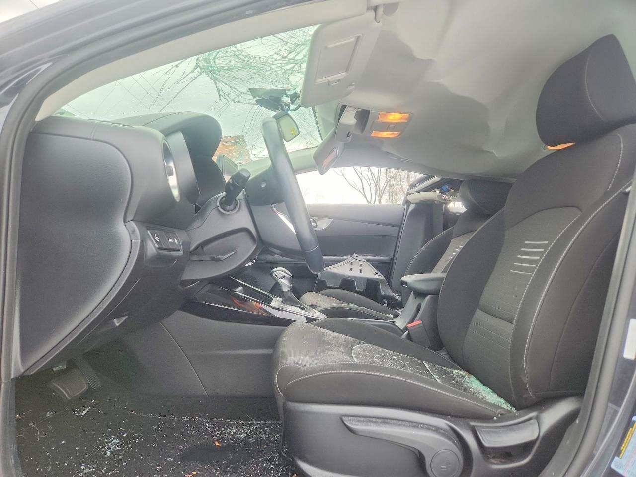 2019 KIA FORTE GT LINE photo 7