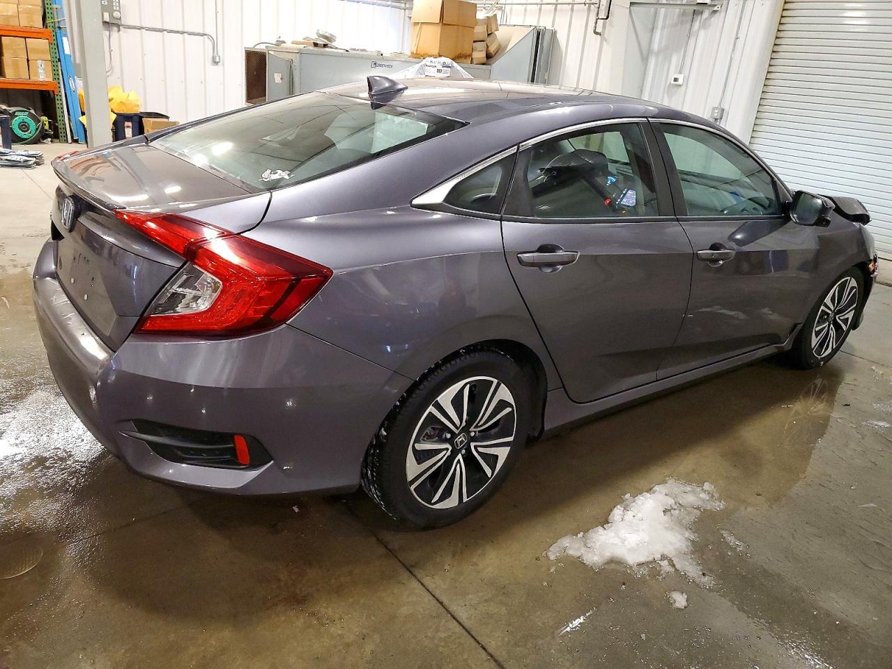 2016 HONDA CIVIC EX photo 3