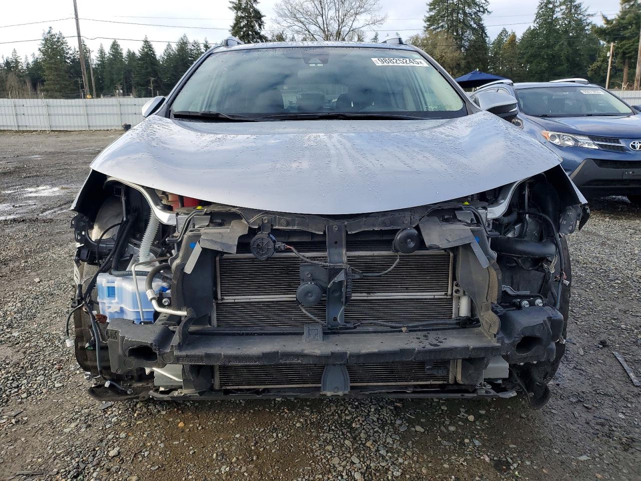 2017 TOYOTA RAV4 HV LE photo 5