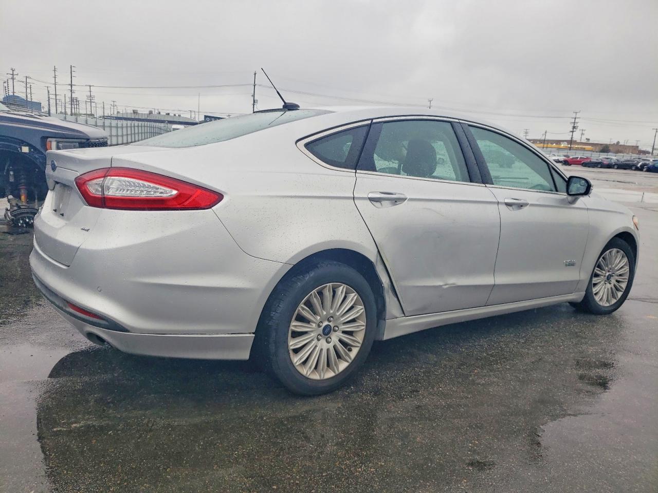 2015 FORD FUSION SE PHEV photo 3