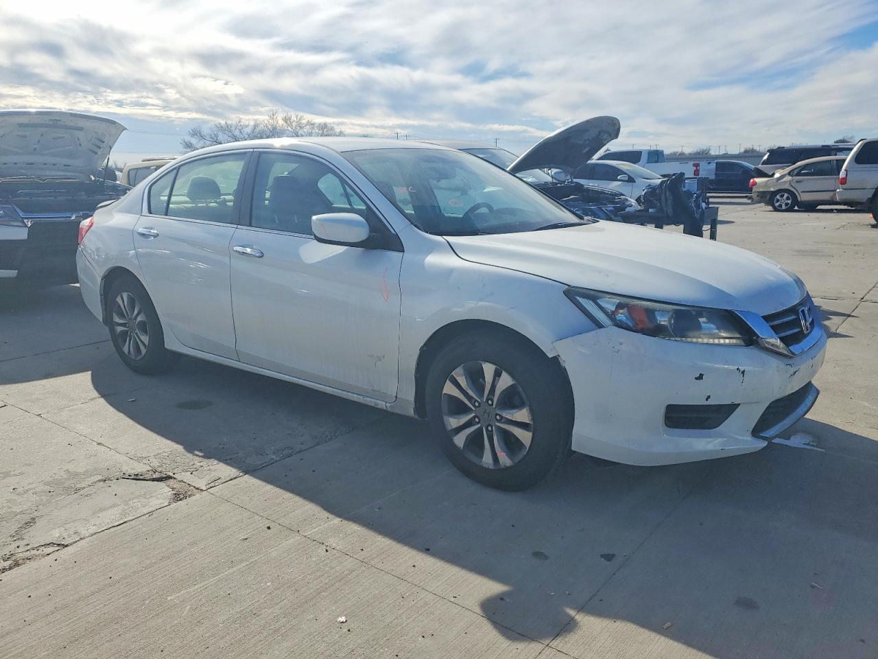 2014 HONDA ACCORD LX photo 4