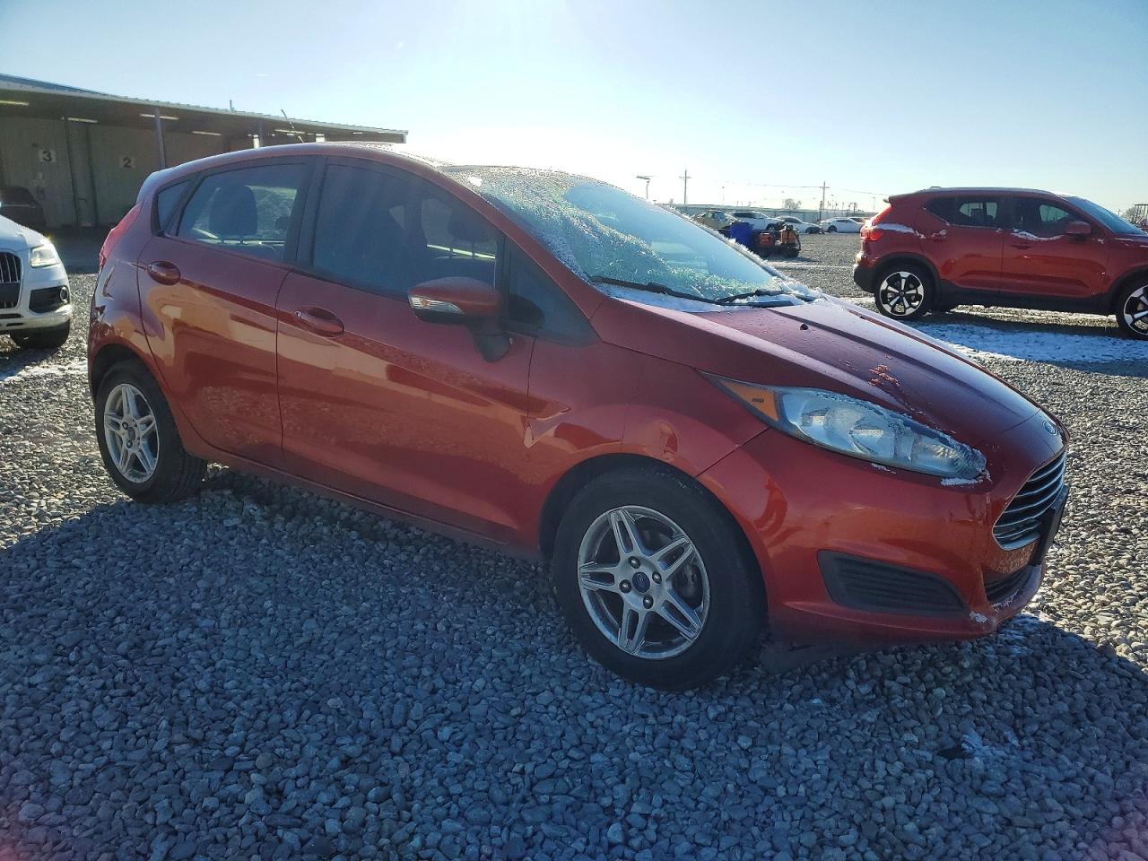 2018 FORD FIESTA SE photo 4
