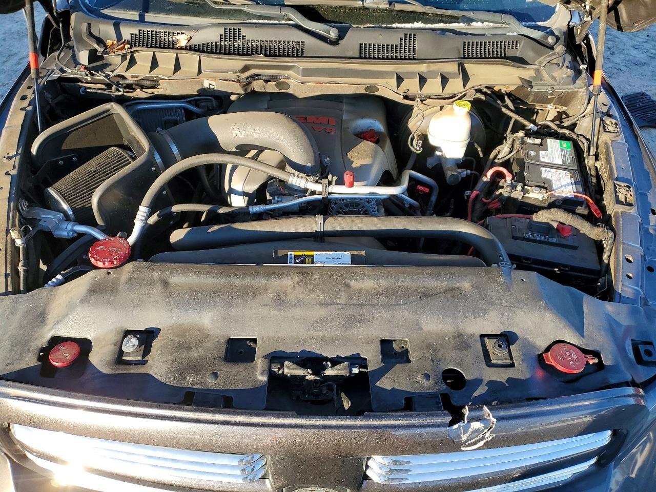 2015 RAM 1500 SPORT photo 11
