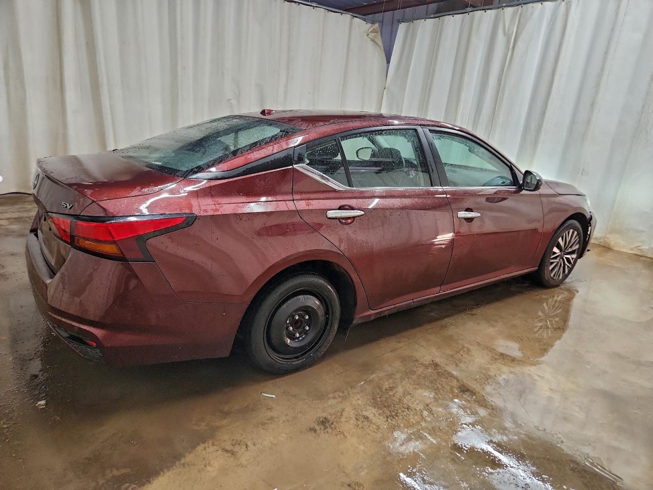 2024 NISSAN ALTIMA SV photo 3