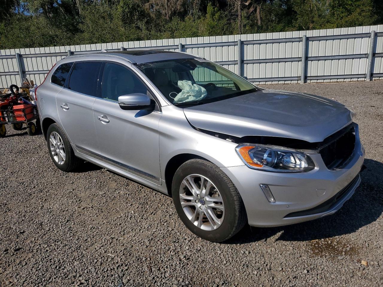 2016 VOLVO XC60 T5 PREMIER photo 4