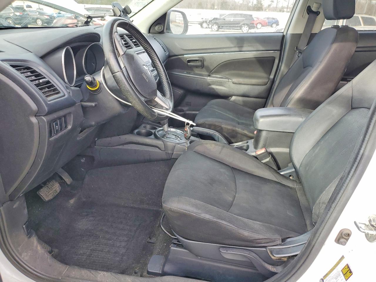 2015 MITSUBISHI OUTLANDER SPORT ES photo 7