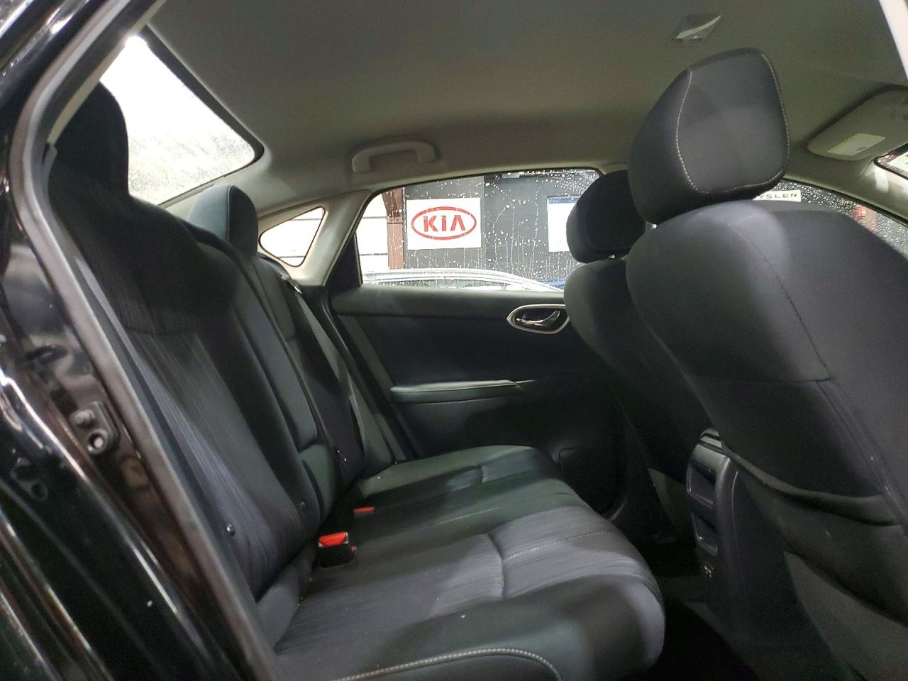 2017 NISSAN SENTRA S photo 10