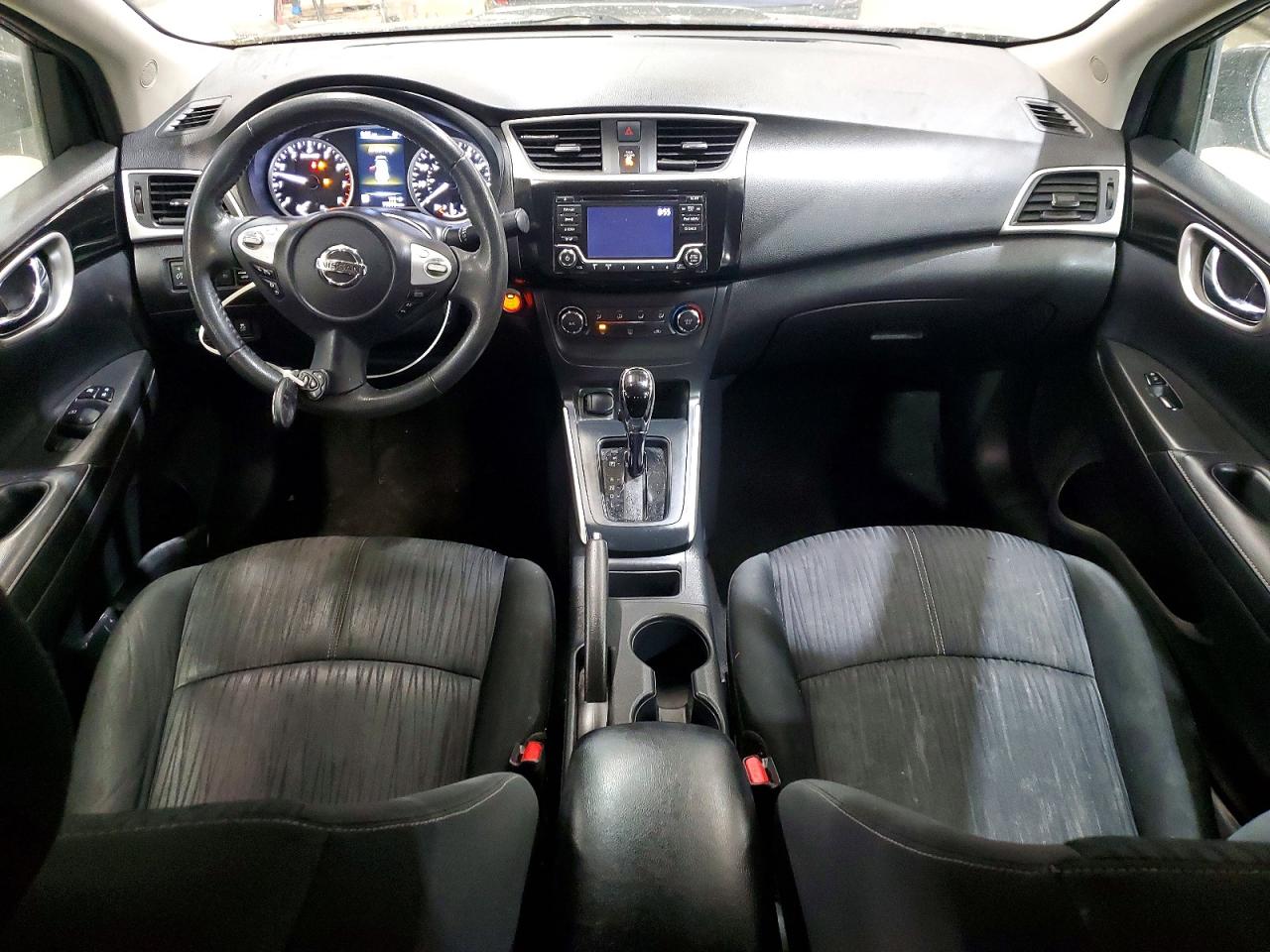 2017 NISSAN SENTRA S photo 8