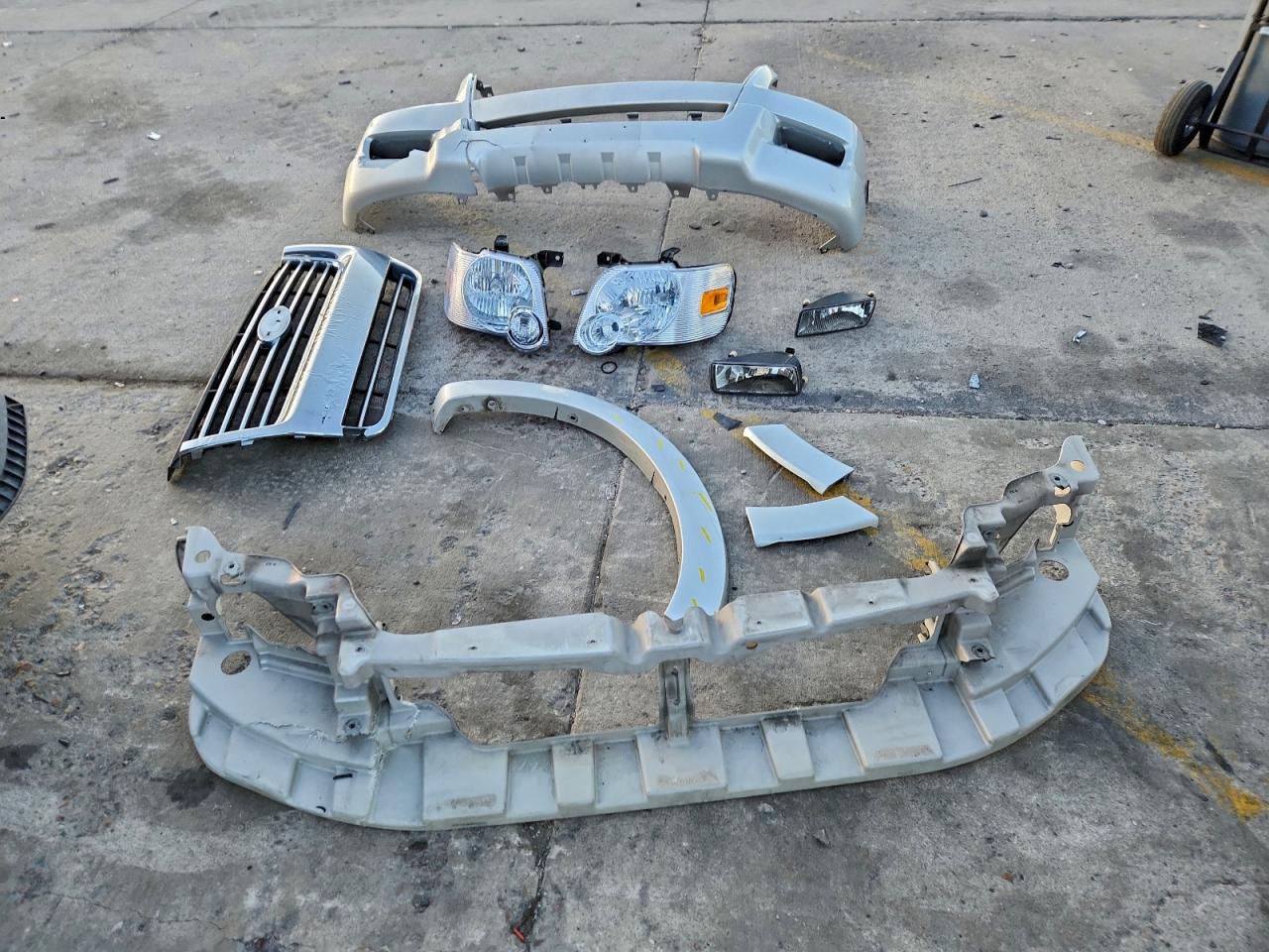 2009 FORD EXPLORER XLT photo 13