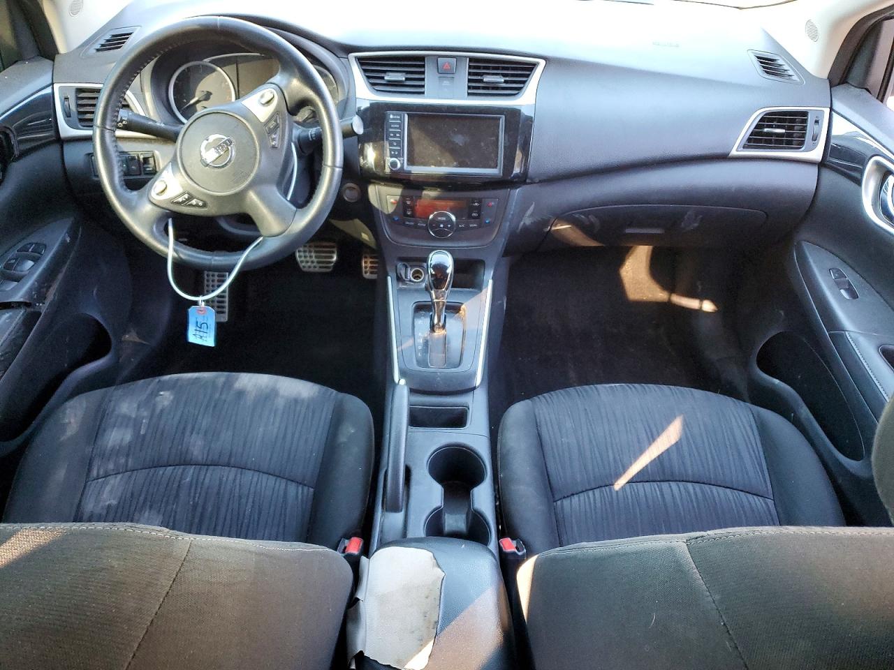 2019 NISSAN SENTRA S photo 8