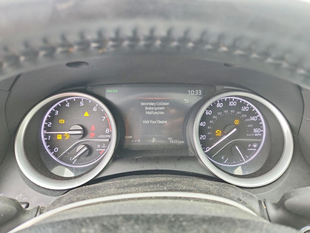 2022 TOYOTA CAMRY XLE photo 9