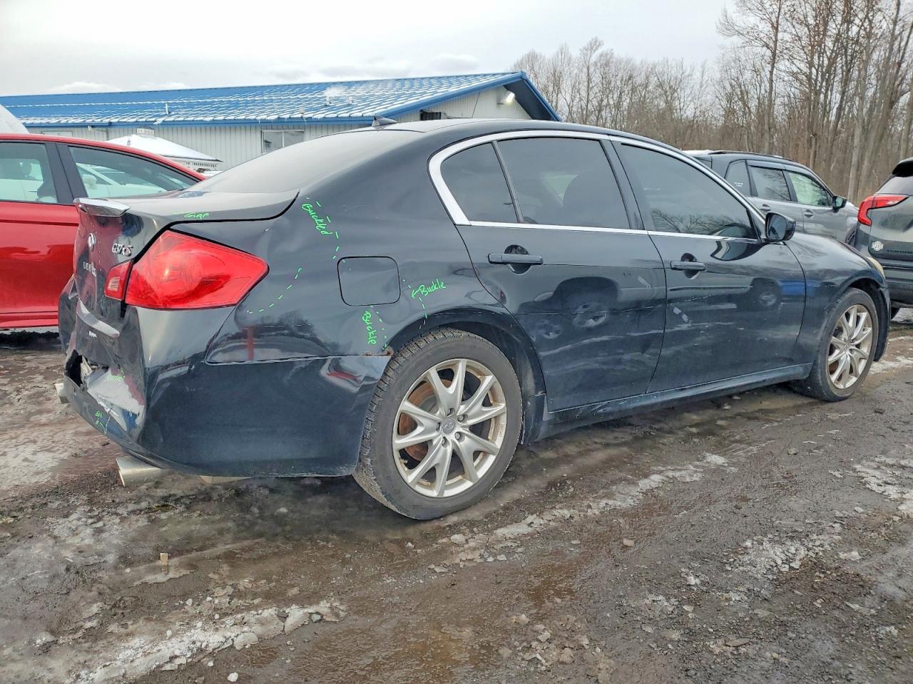 2010 INFINITI G37 photo 3