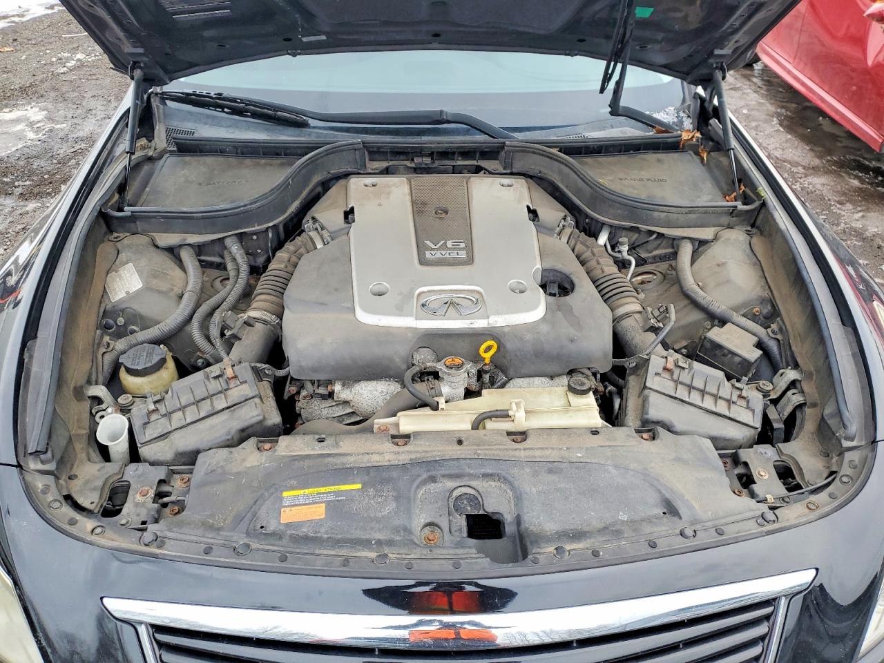 2010 INFINITI G37 photo 11