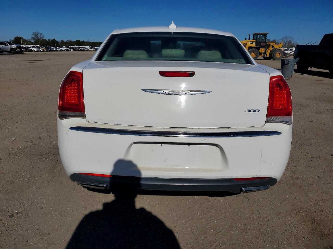 2015 CHRYSLER 300 LIMITED photo 6