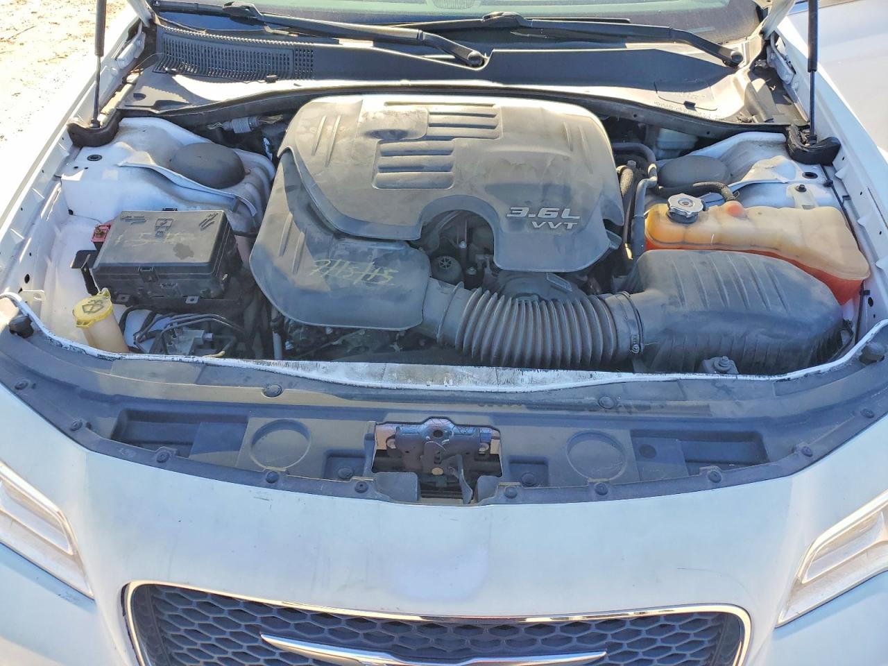 2015 CHRYSLER 300 LIMITED photo 11