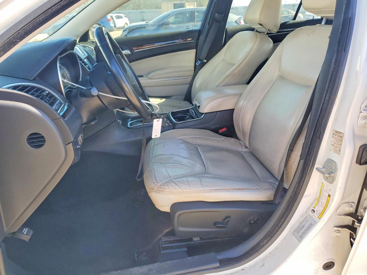 2015 CHRYSLER 300 LIMITED photo 7