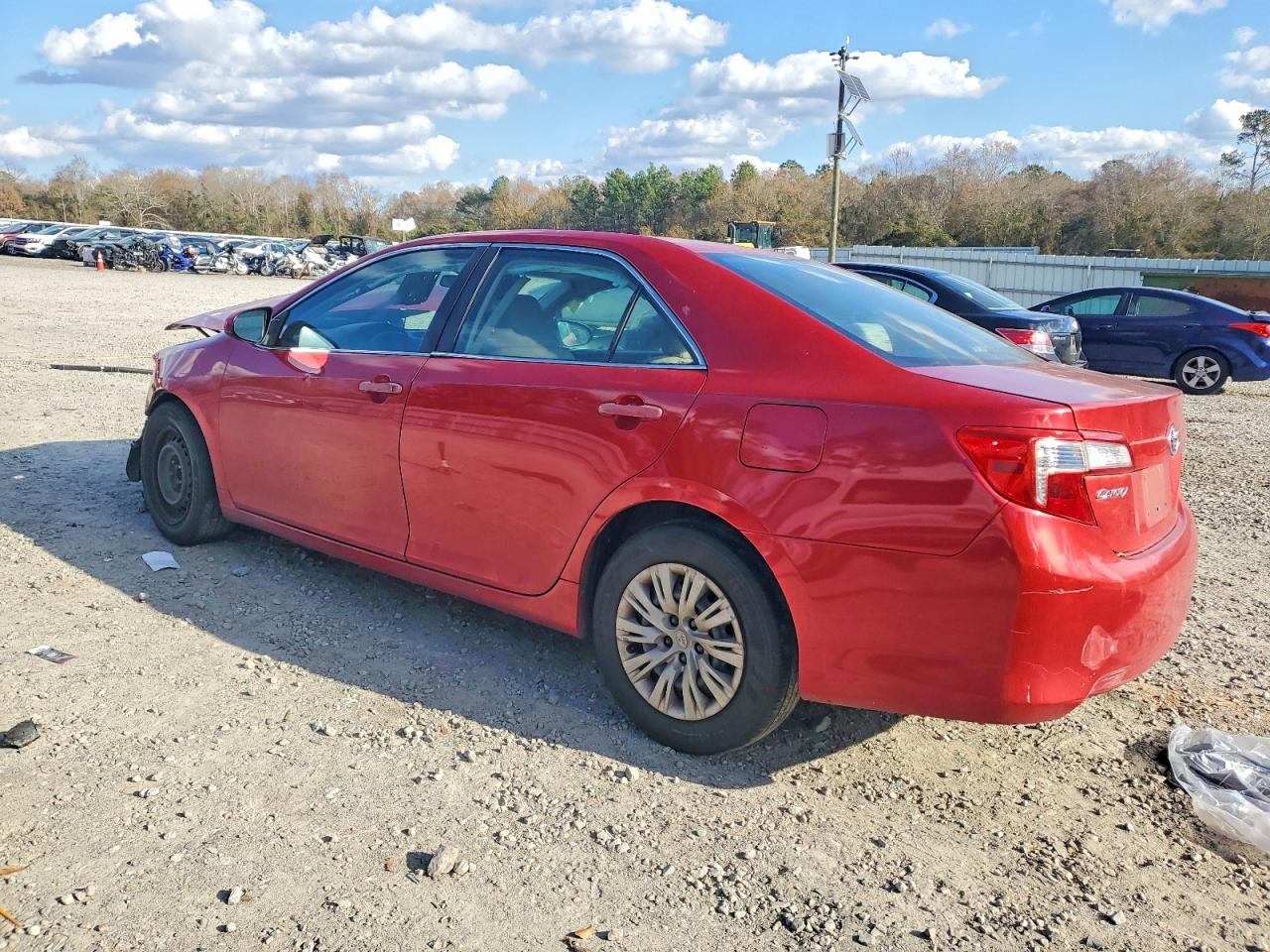 2014 TOYOTA CAMRY L photo 2