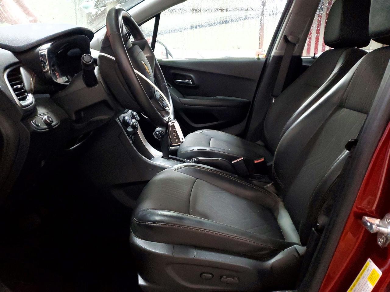 2022 CHEVROLET TRAX 1LT photo 7