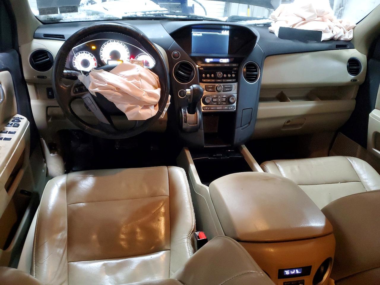 2015 HONDA PILOT EXL photo 8