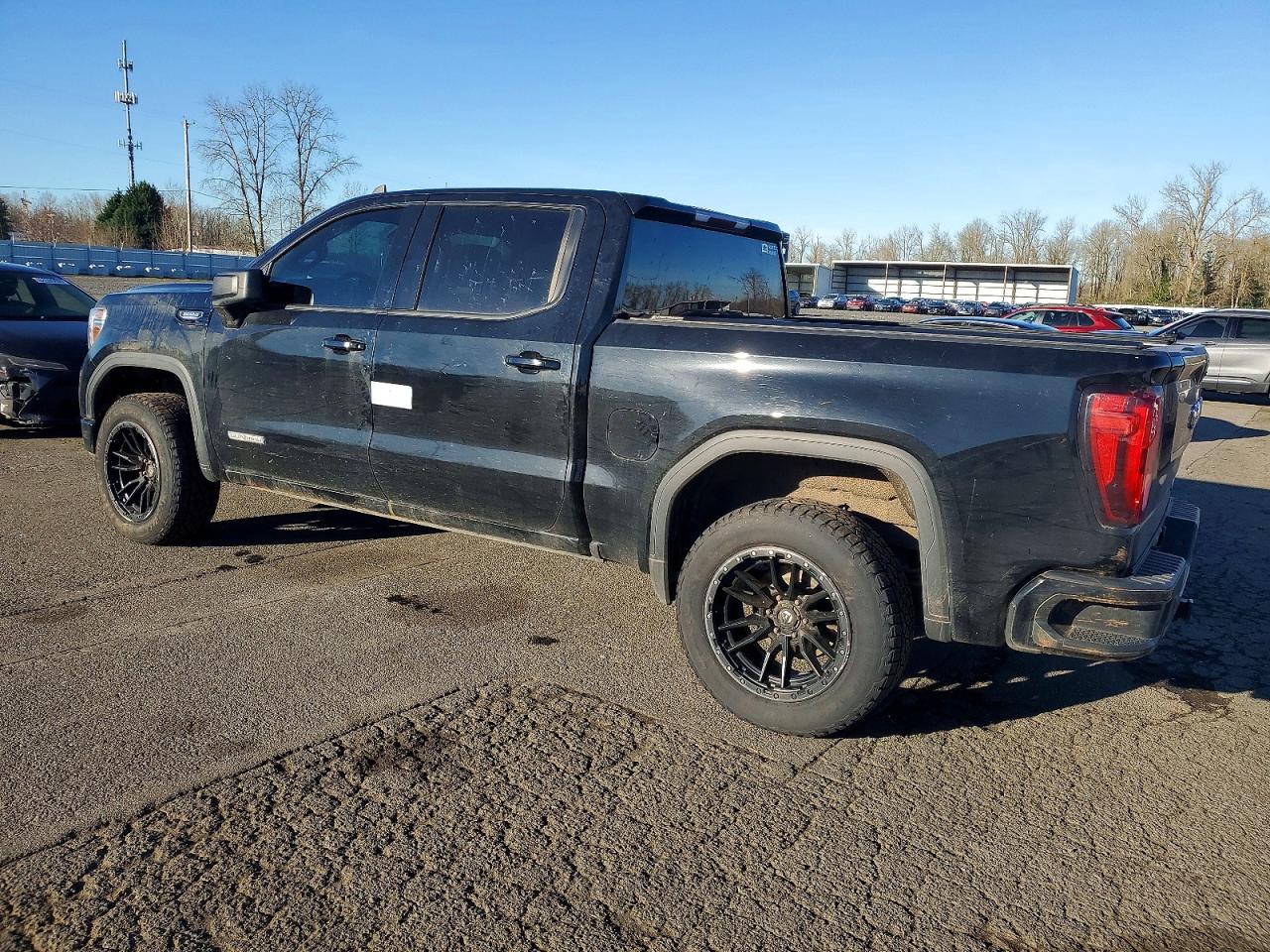 2021 GMC SIERRA K1500 ELEVATION photo 2