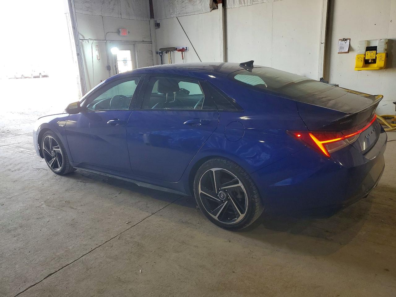 2023 HYUNDAI ELANTRA N LINE photo 2