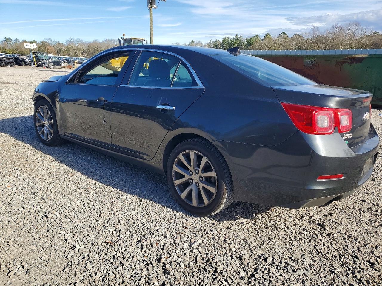 2014 CHEVROLET MALIBU LTZ photo 2