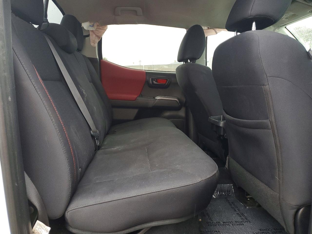2019 TOYOTA TACOMA SR5 photo 10