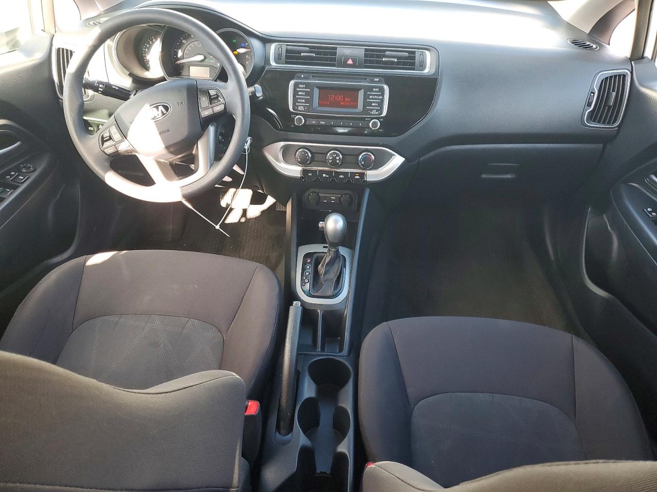 2016 KIA RIO LX photo 8