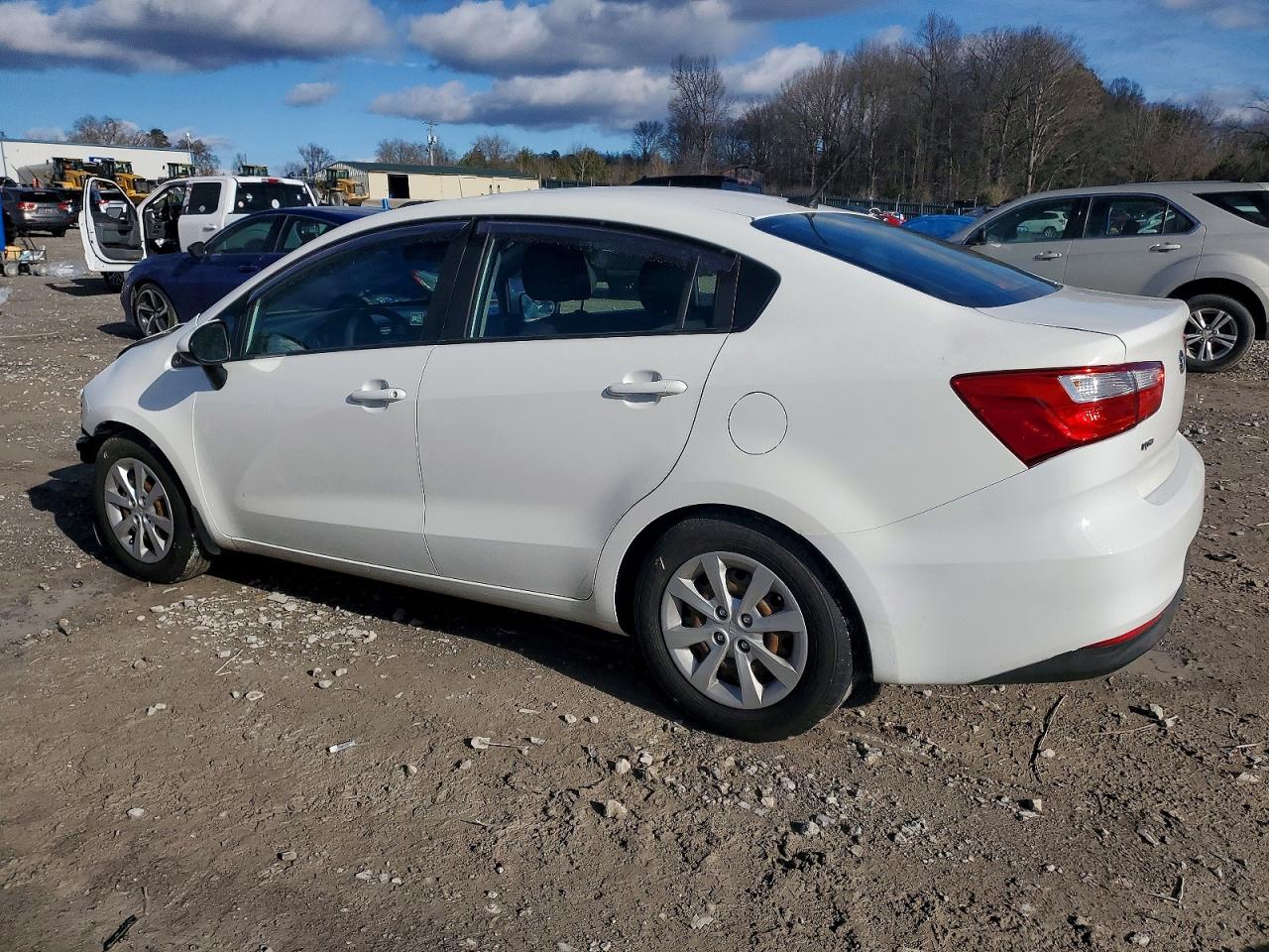 2016 KIA RIO LX photo 2