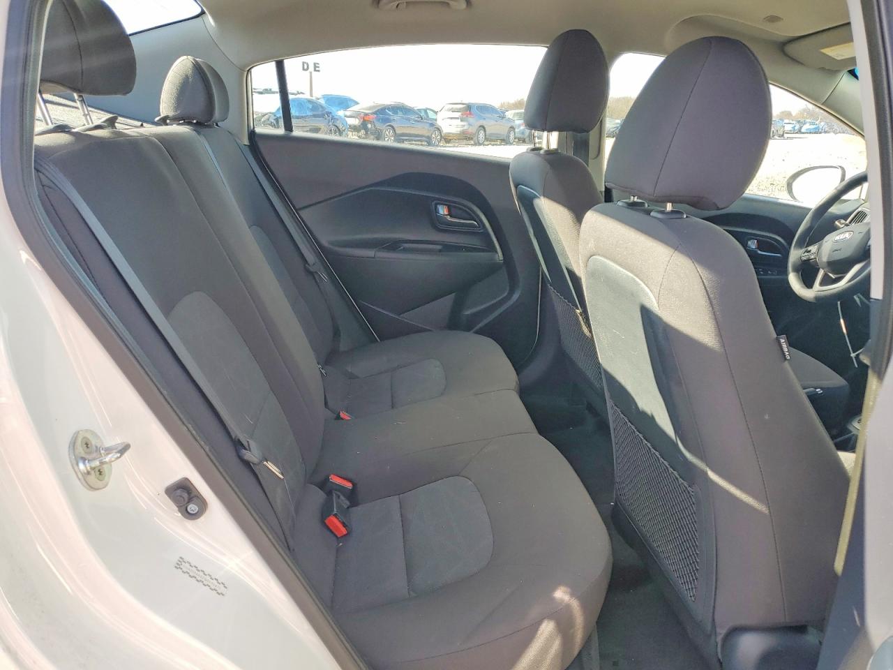 2016 KIA RIO LX photo 10