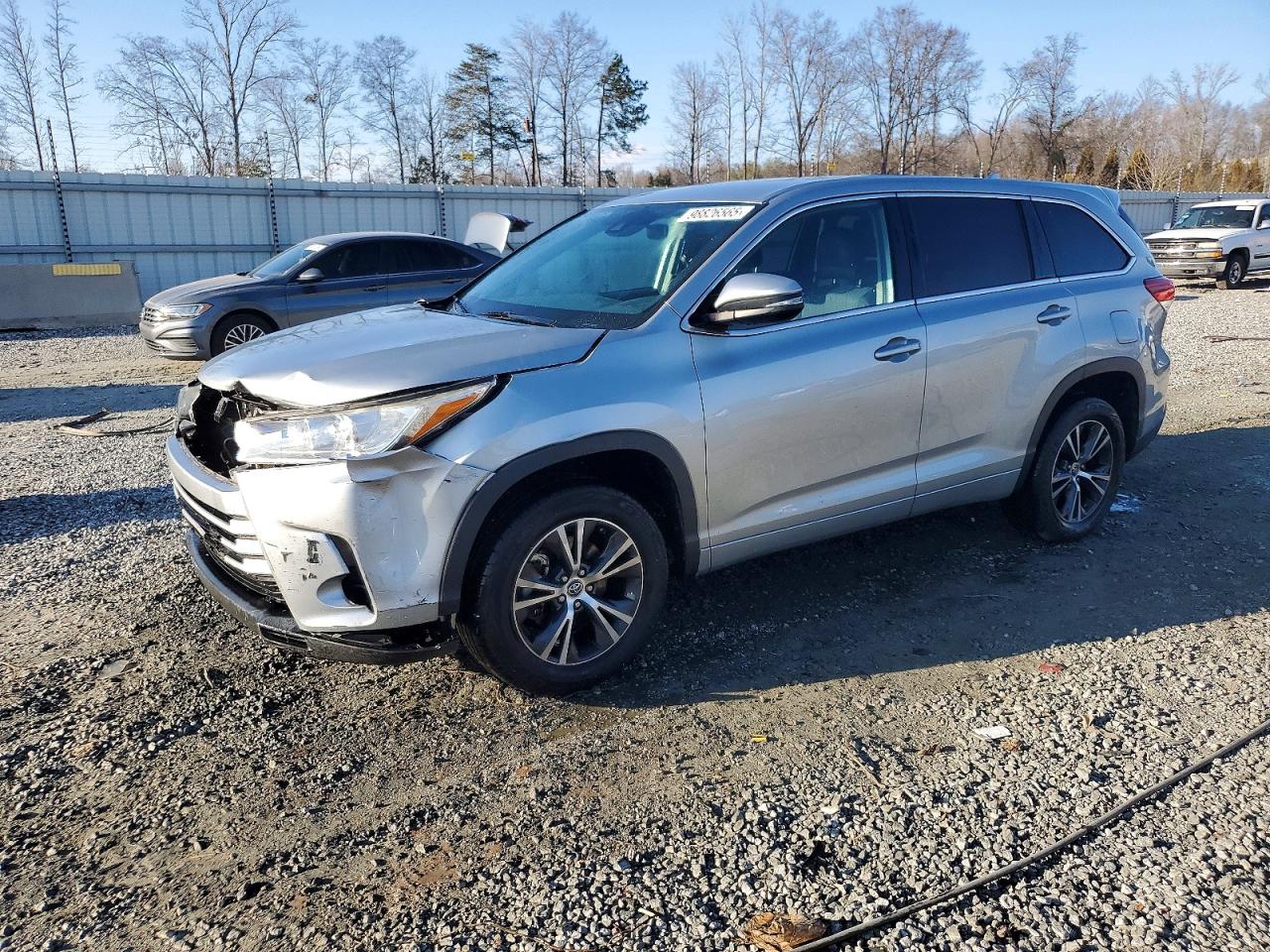 2018 TOYOTA HIGHLANDER