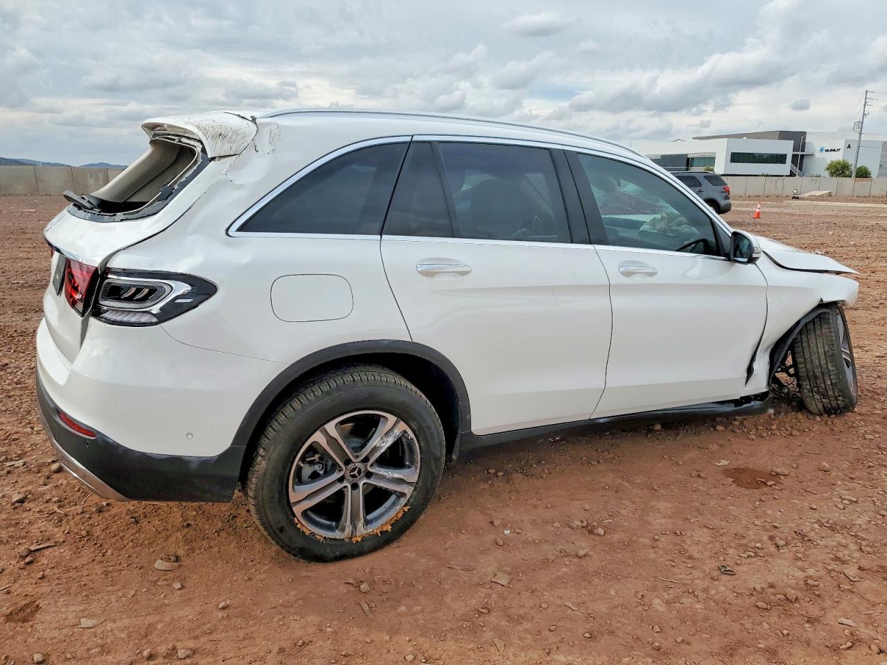 2020 MERCEDES-BENZ GLC 300 photo 3