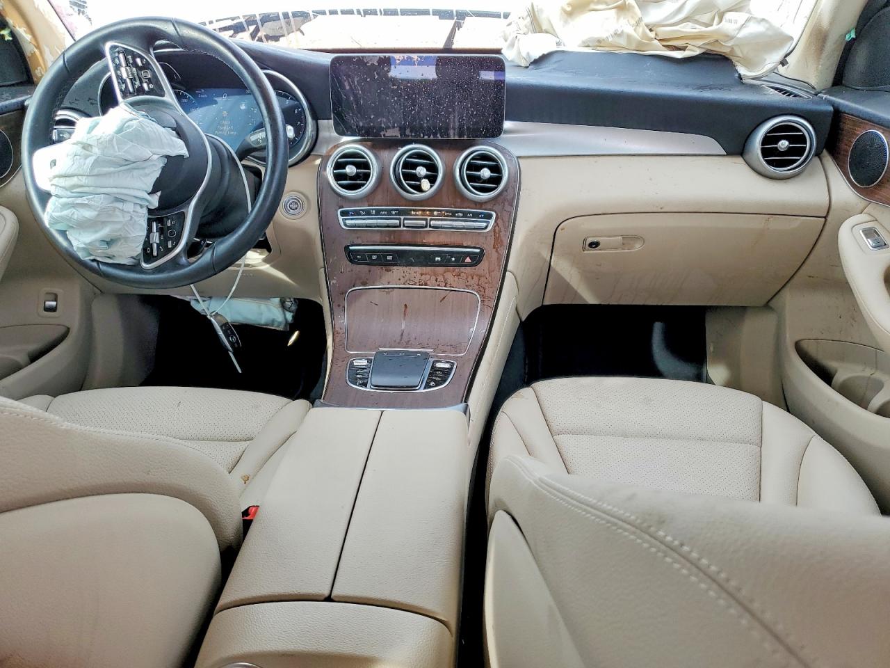2020 MERCEDES-BENZ GLC 300 photo 8