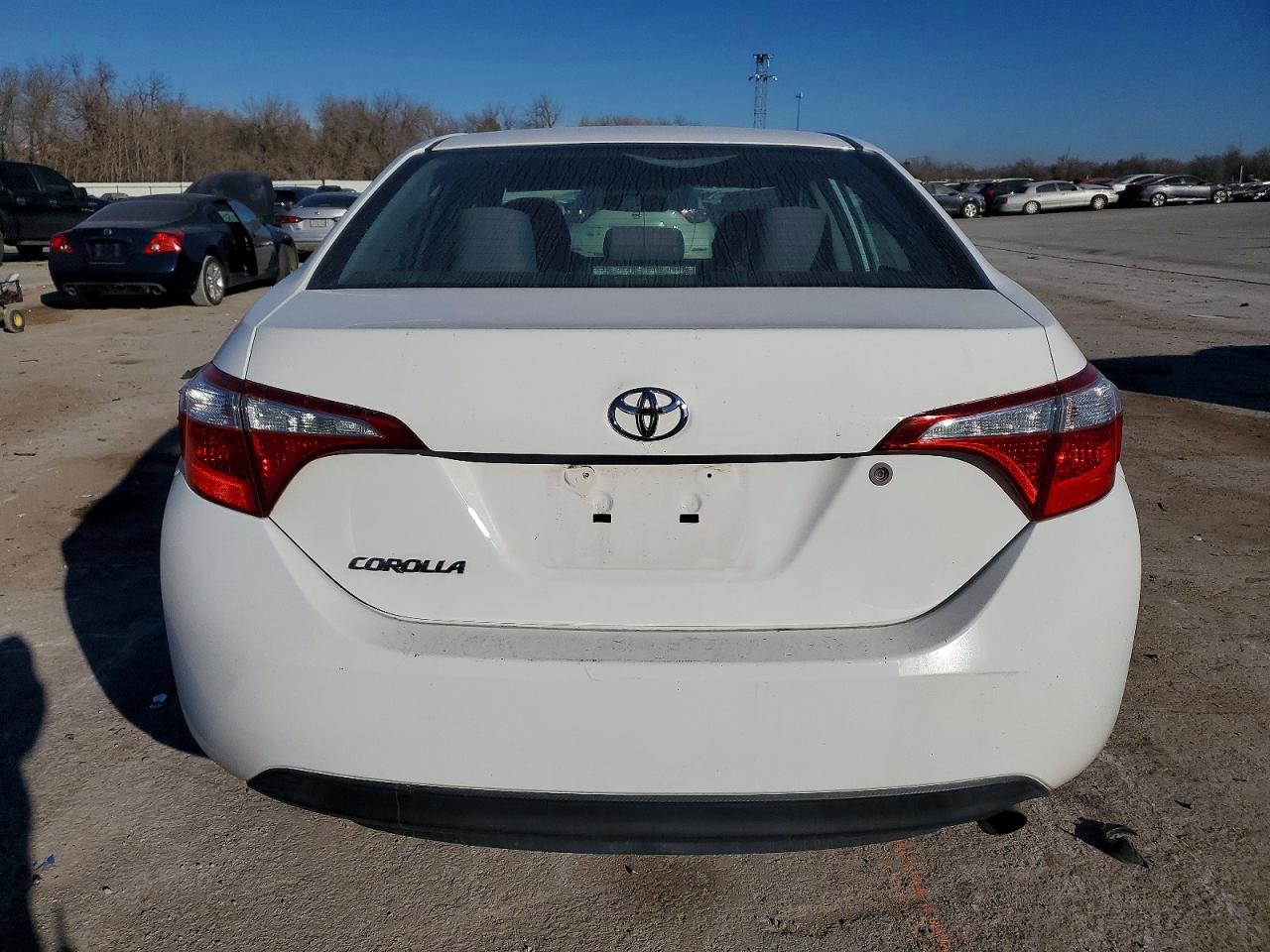 2016 TOYOTA COROLLA L photo 6