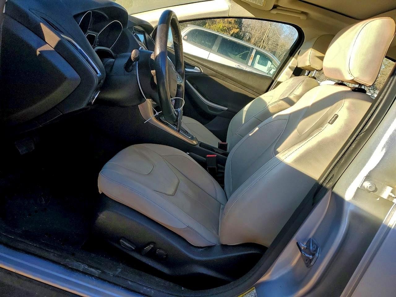 2017 FORD FOCUS TITANIUM photo 7