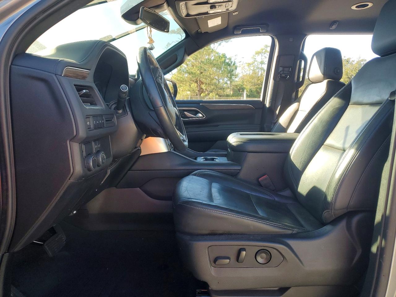 2021 CHEVROLET TAHOE C1500 LT photo 7