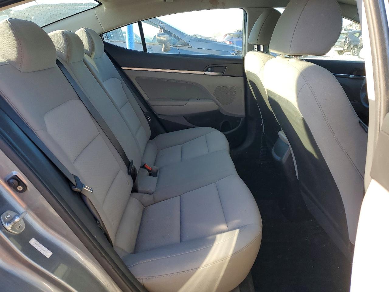 2019 HYUNDAI ELANTRA SEL photo 10