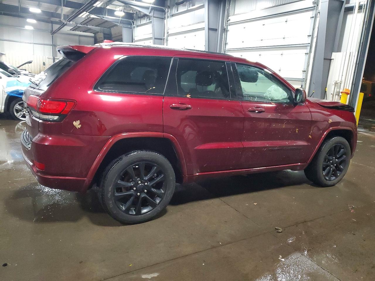 2018 JEEP GRAND CHEROKEE LAREDO photo 3