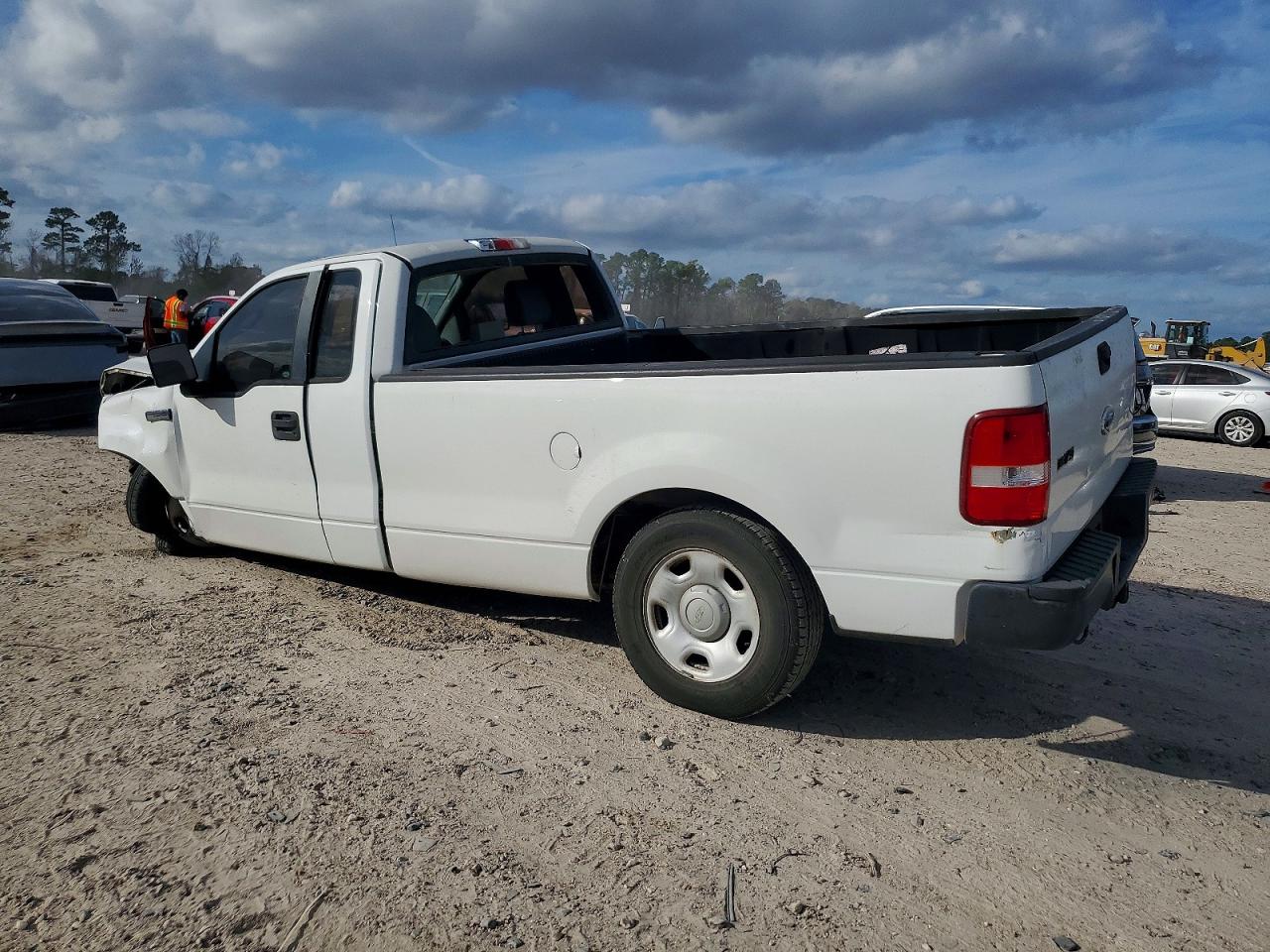 2007 FORD F150 photo 2
