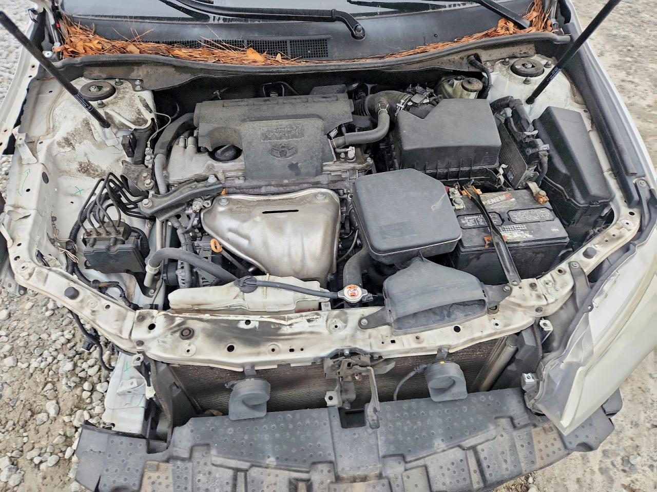 2017 TOYOTA CAMRY LE photo 11