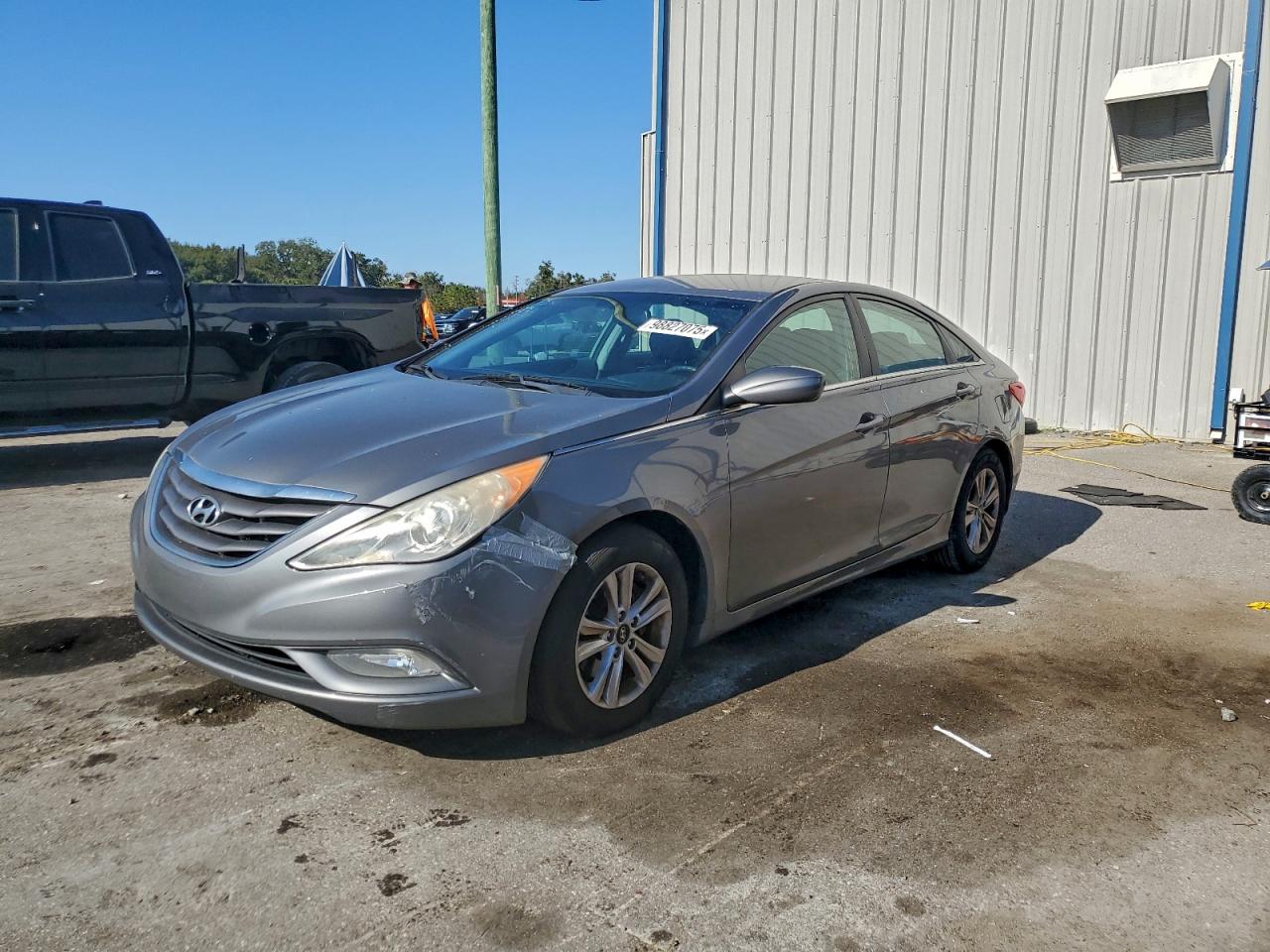 2013 HYUNDAI SONATA