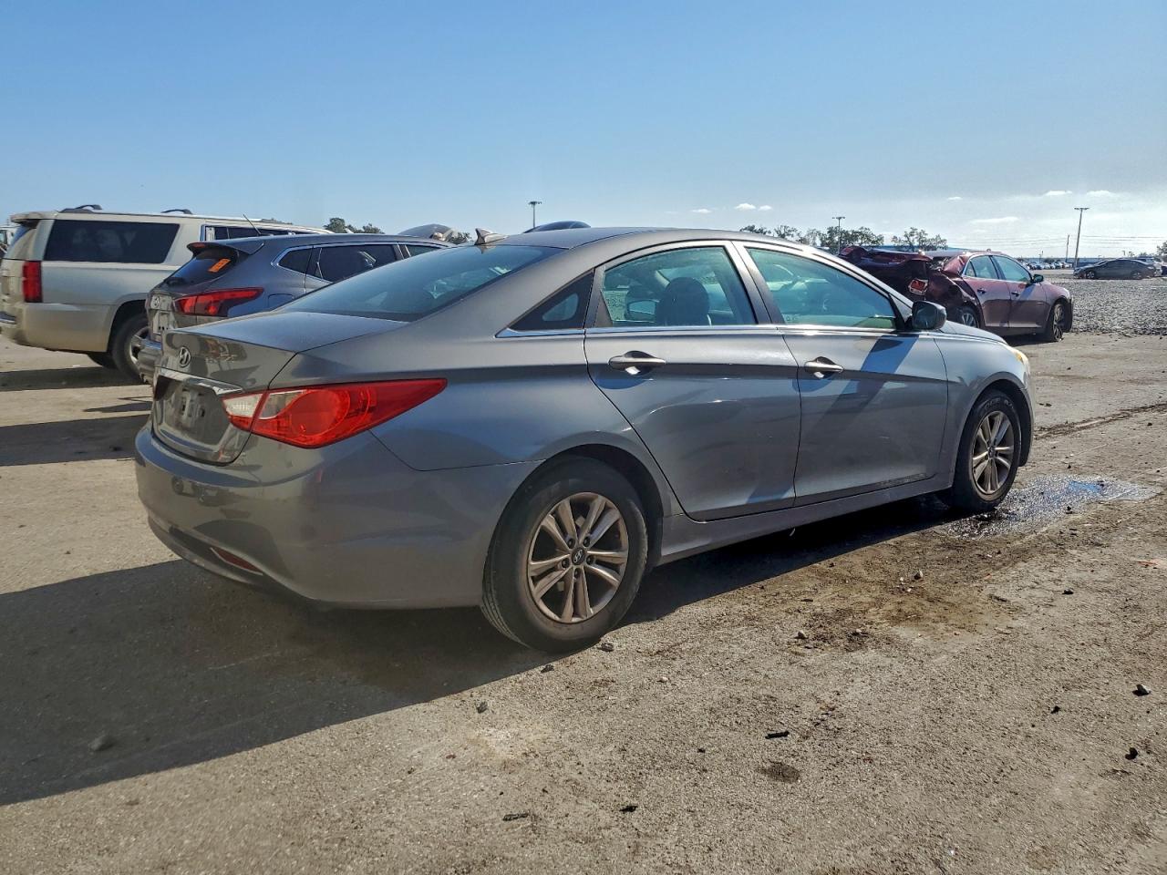 2013 HYUNDAI SONATA GLS photo 3