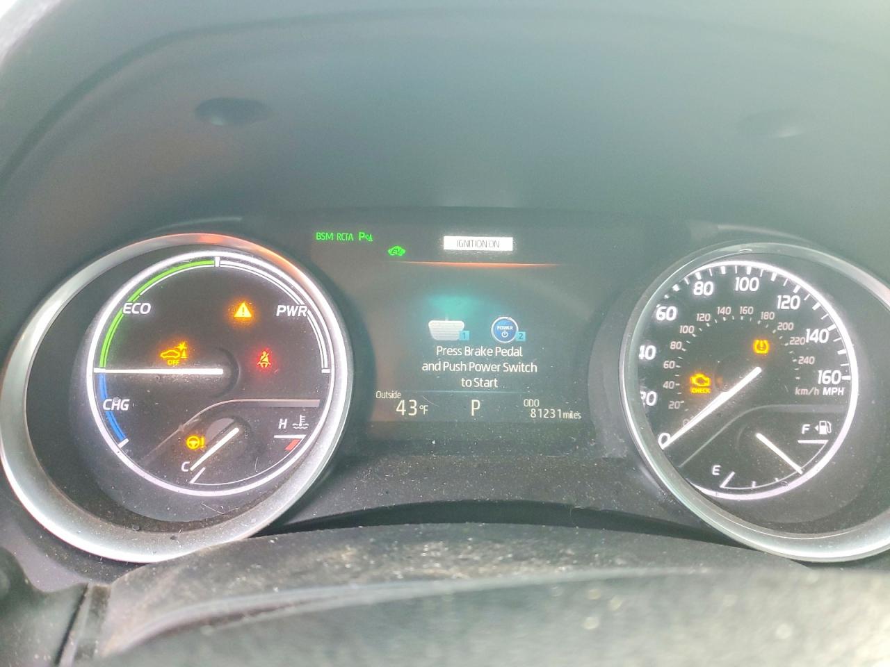 2018 TOYOTA CAMRY HYBRID photo 9