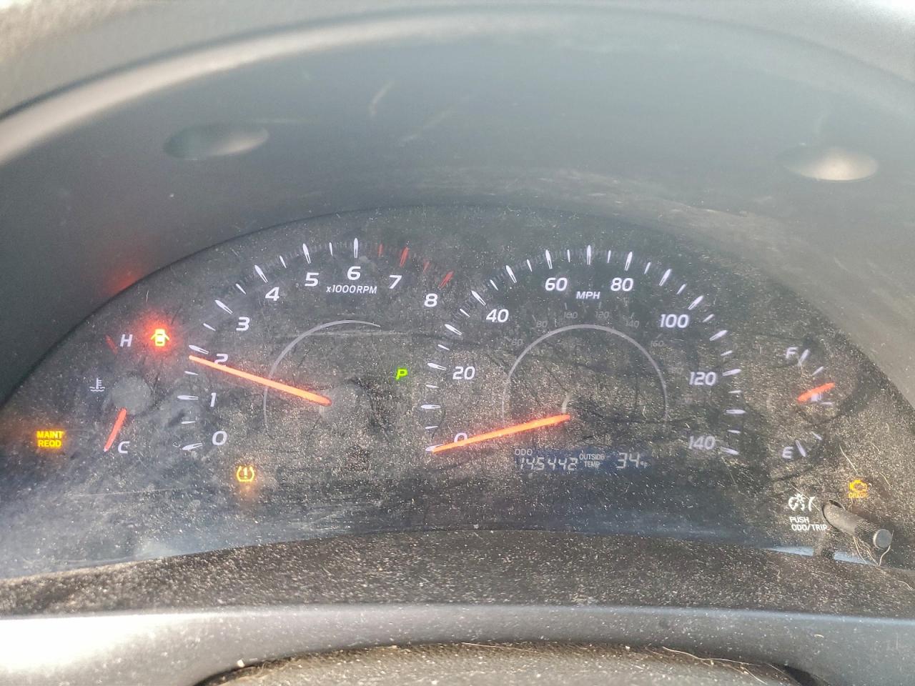 2010 TOYOTA CAMRY BASE photo 9