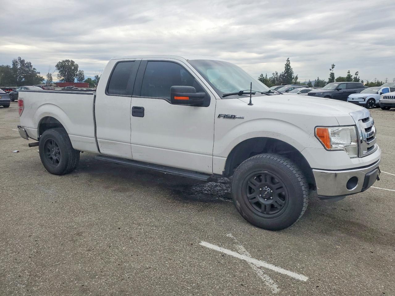2011 FORD F150 SUPER CAB photo 4